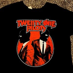 Twenty One Pilots tee